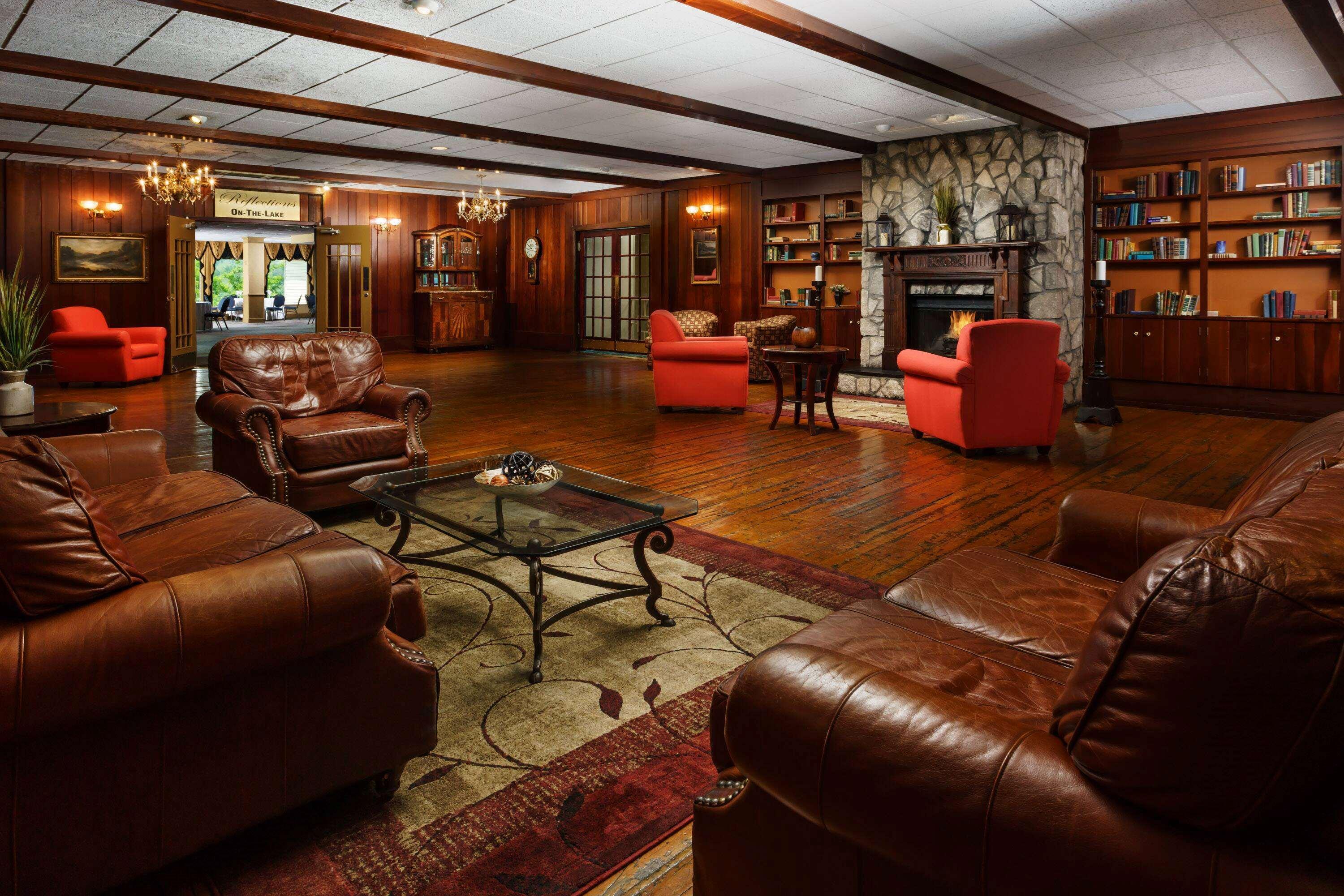 Lakeview Golf Resort Morgantown Exteriör bild