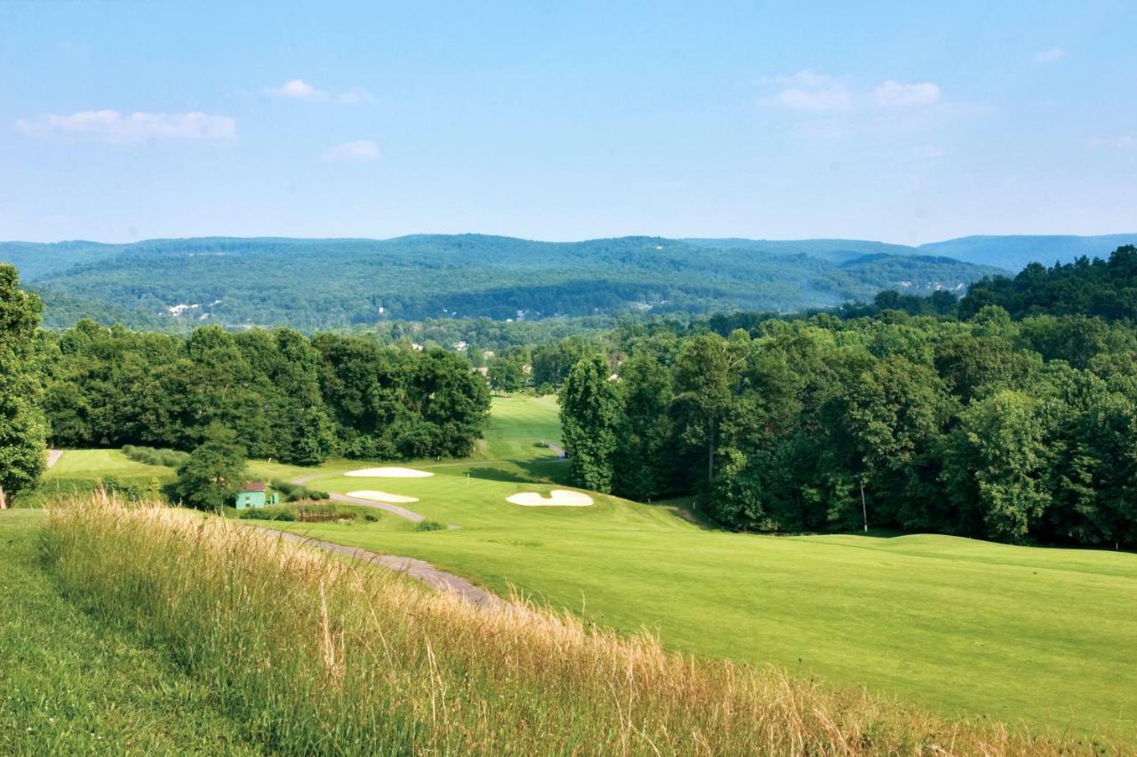 Lakeview Golf Resort Morgantown Exteriör bild